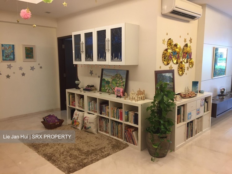 Estella Gardens (D17), Condominium #204495891